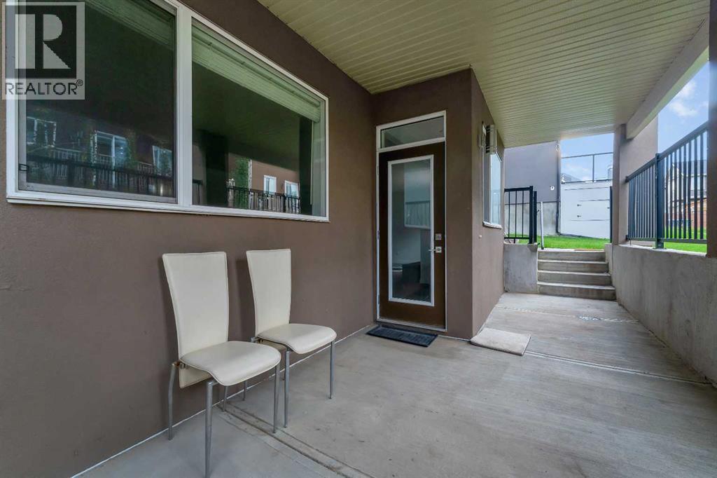 205 Kinniburgh Cove, Chestermere, Alberta  T1X 0Y6 - Photo 35 - A2306295