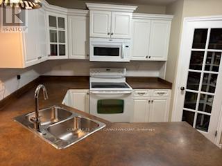 4 Southgate Parkway, St. Thomas, Ontario  N5R 6M1 - Photo 3 - X13054500