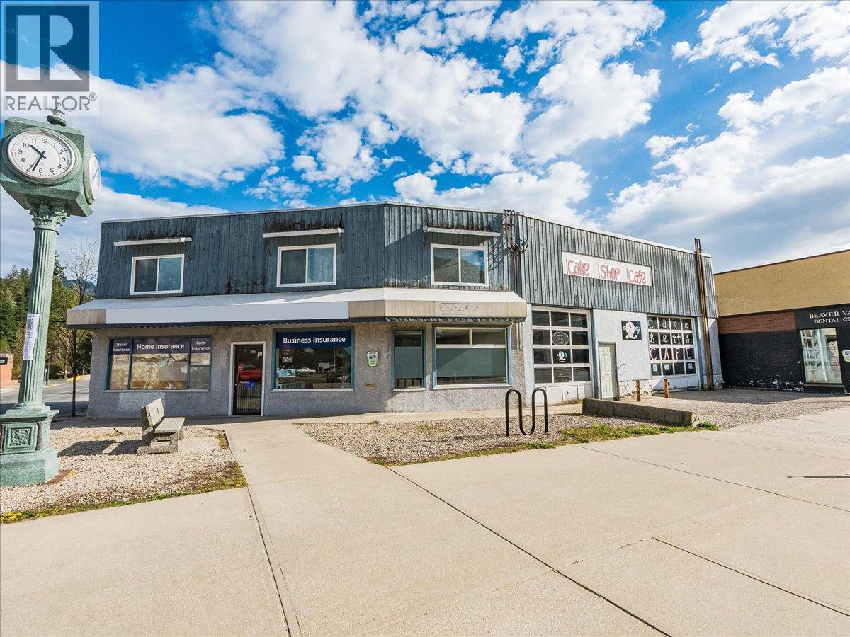 1967 Columbia Gardens Road, Fruitvale, British Columbia