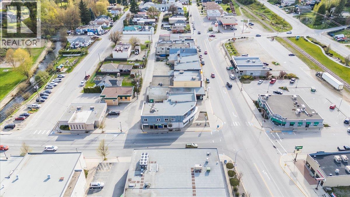 1967 Columbia Gardens Road, Fruitvale, British Columbia  V0G 1L0 - Photo 16 - 10384862