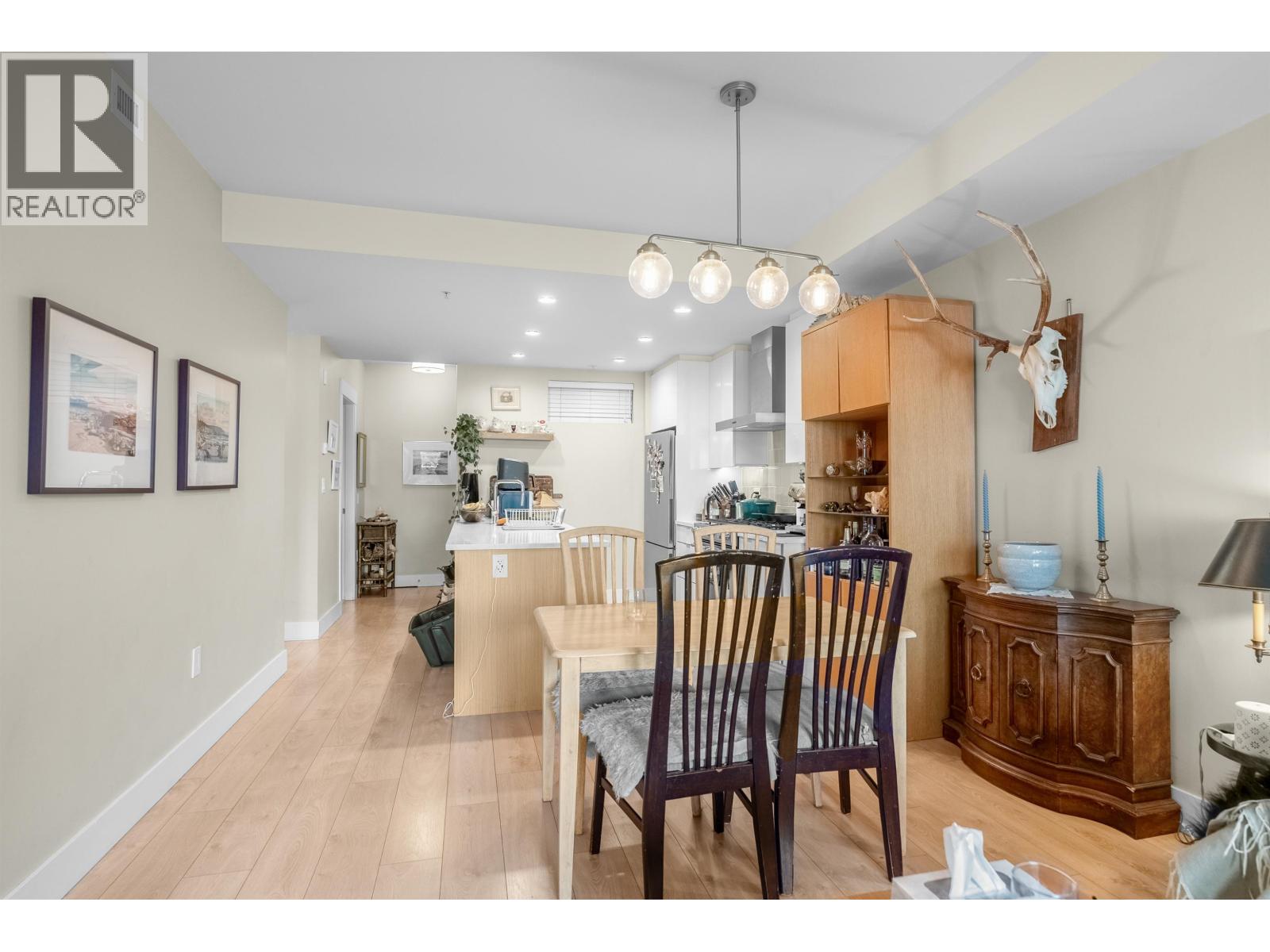 203 1496 Charlotte Road, North Vancouver, British Columbia  V7J 0C9 - Photo 12 - R3117263