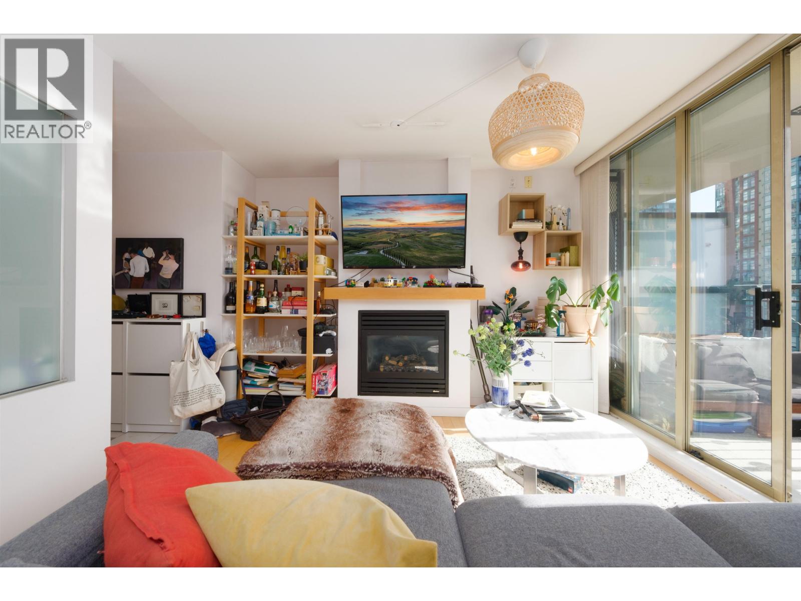 1507 989 Richards Street, Vancouver, British Columbia  V6B 6R6 - Photo 18 - R3117277