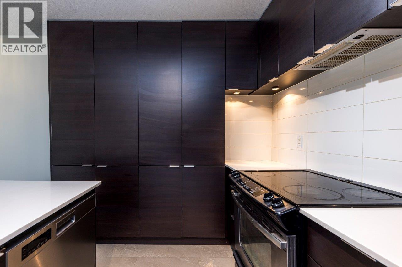 302 1677 Lloyd Avenue, North Vancouver, British Columbia  V7P 0B1 - Photo 7 - R3117296