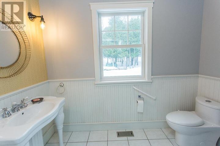 3515 Huron Line Rd, Jocelyn Township, Richards Landing, Ontario  P0R 1J0 - Photo 15 - SM260442