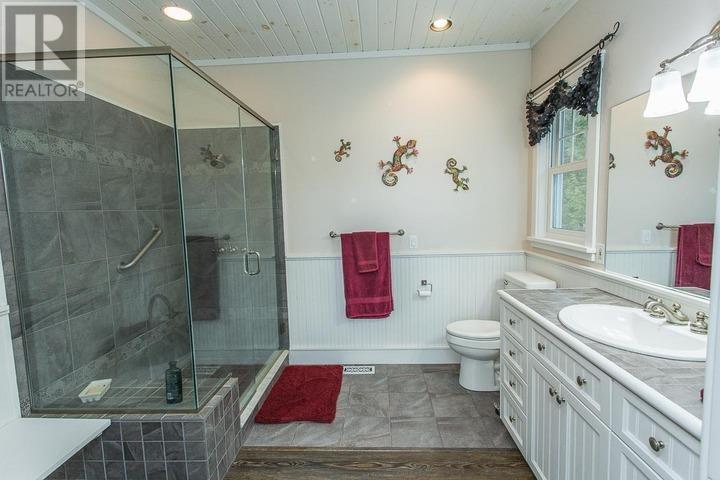 3515 Huron Line Rd, Jocelyn Township, Richards Landing, Ontario  P0R 1J0 - Photo 22 - SM260442