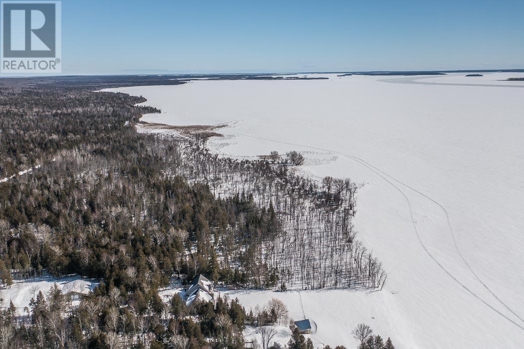 3515 Huron Line Rd, Jocelyn Township, Richards Landing, Ontario  P0R 1J0 - Photo 47 - SM260442