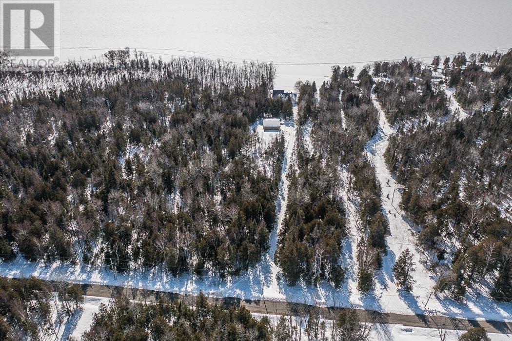 3515 Huron Line Rd, Jocelyn Township, Richards Landing, Ontario  P0R 1J0 - Photo 5 - SM260442