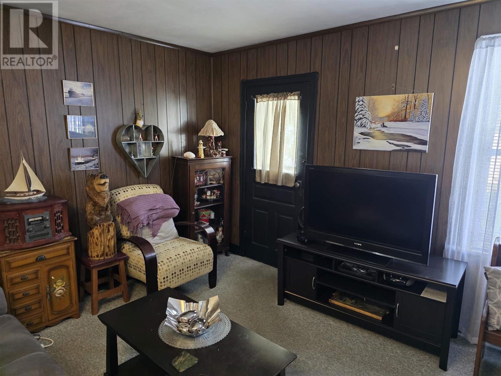 172 Wilcox Ave, Sault Ste. Marie, Ontario  P6B 1V7 - Photo 3 - SM260527