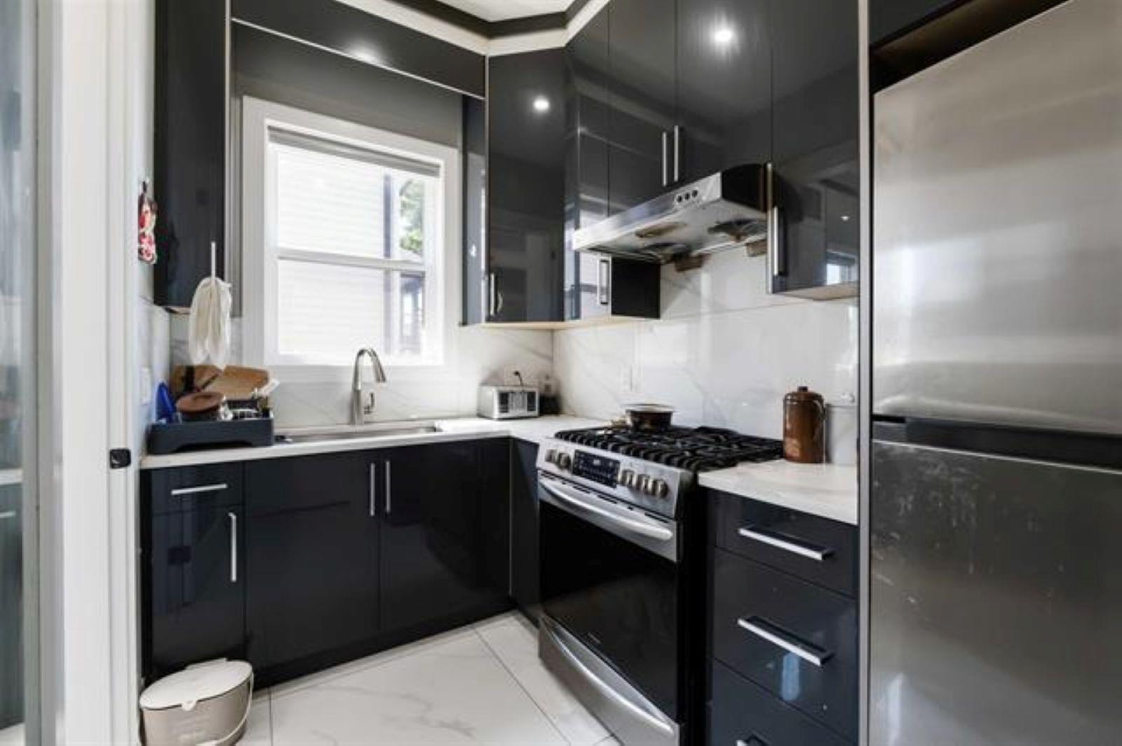 32235 Pineview Avenue, Abbotsford, British Columbia  V2T 1R2 - Photo 12 - R3116323