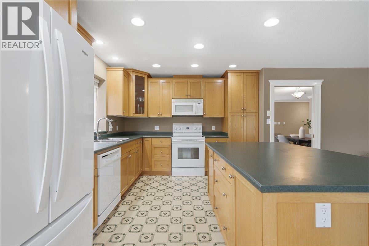 22727 127th Avenue, Maple Ridge, British Columbia  V2X 2Z4 - Photo 9 - R3115788