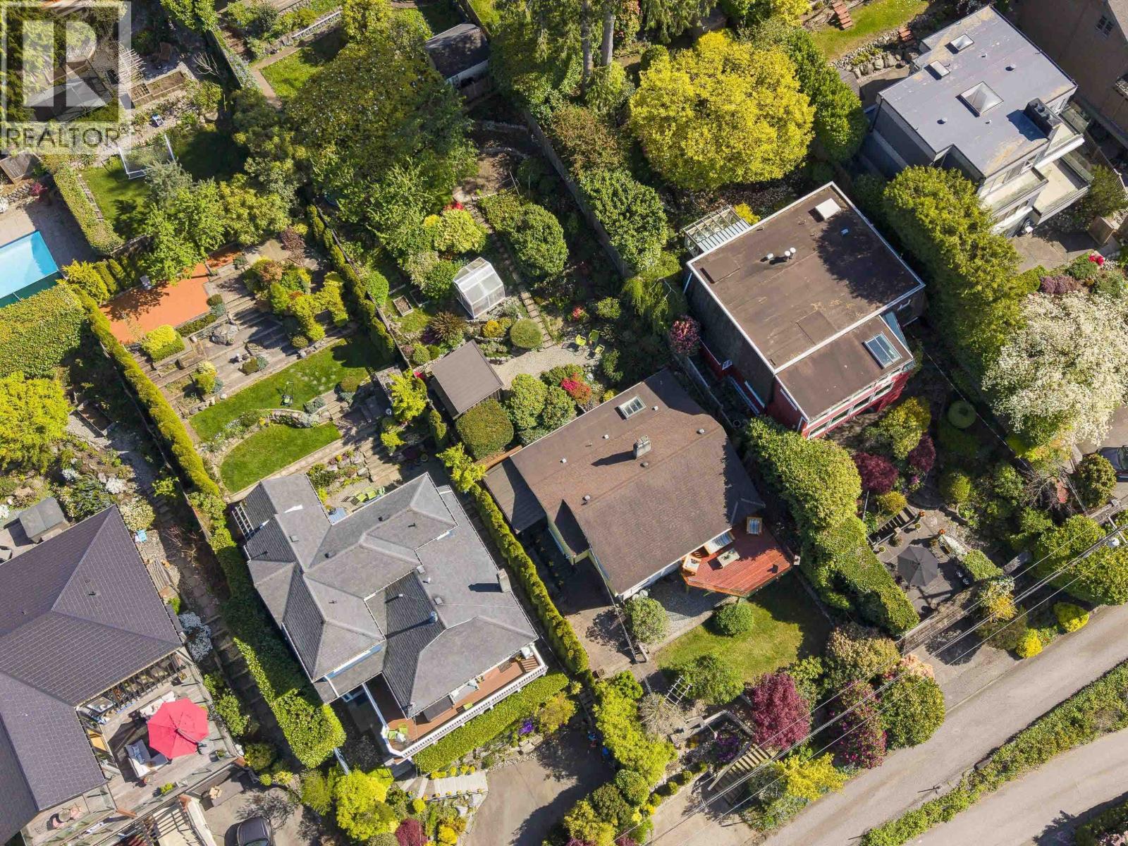 6248 Wellington Avenue, West Vancouver, British Columbia  V7W 2H4 - Photo 35 - R3117271