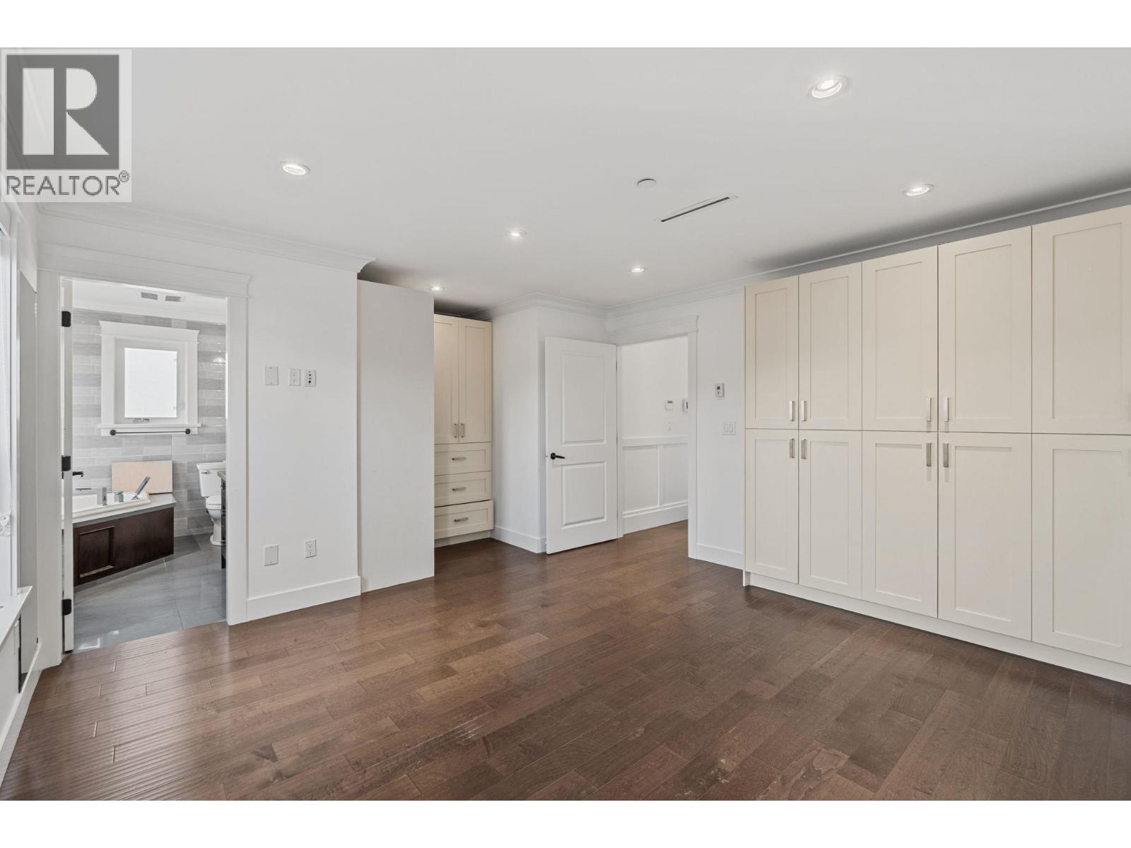 831 E King Edward Avenue, Vancouver, British Columbia  V5V 2E5 - Photo 12 - R3117301