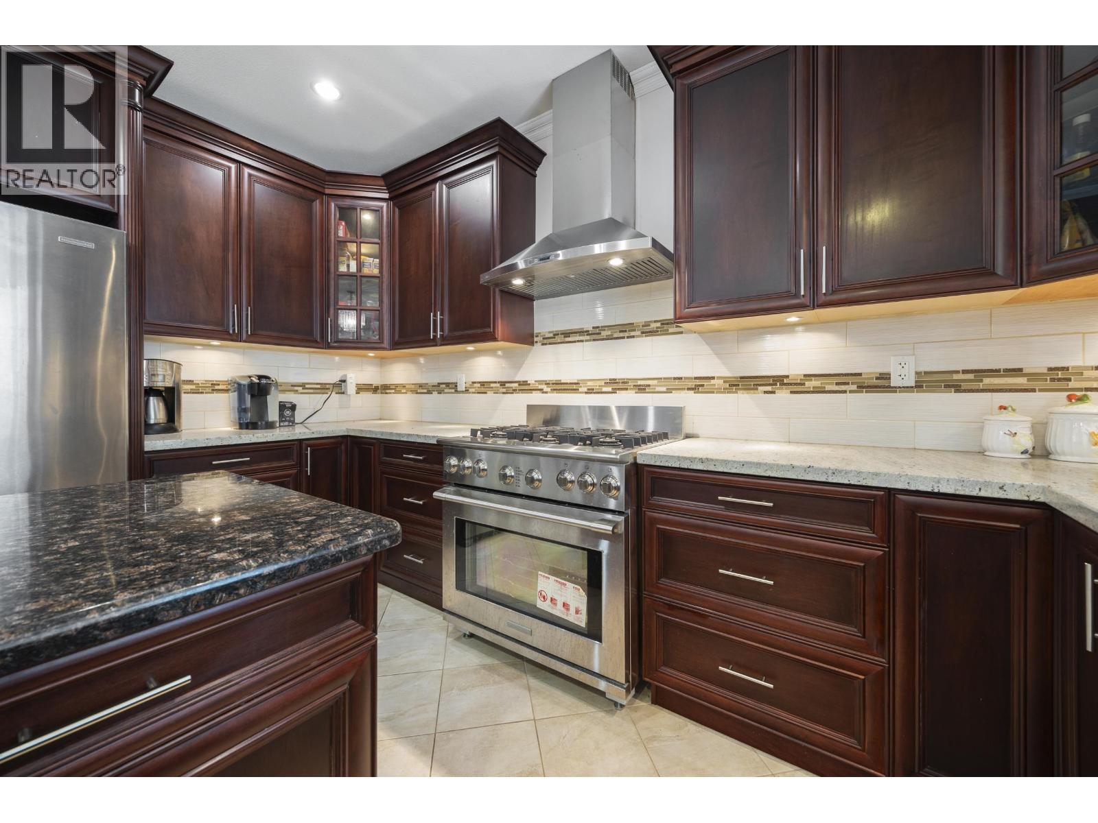 1711 Sixth Avenue, New Westminster, British Columbia  V3M 2C8 - Photo 10 - R3117302