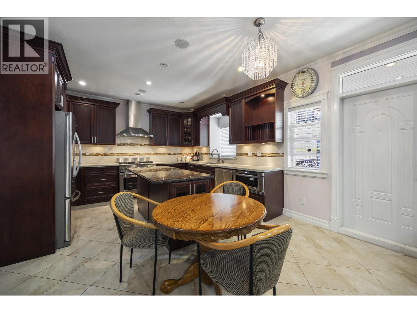 1711 Sixth Avenue, New Westminster, British Columbia  V3M 2C8 - Photo 9 - R3117302