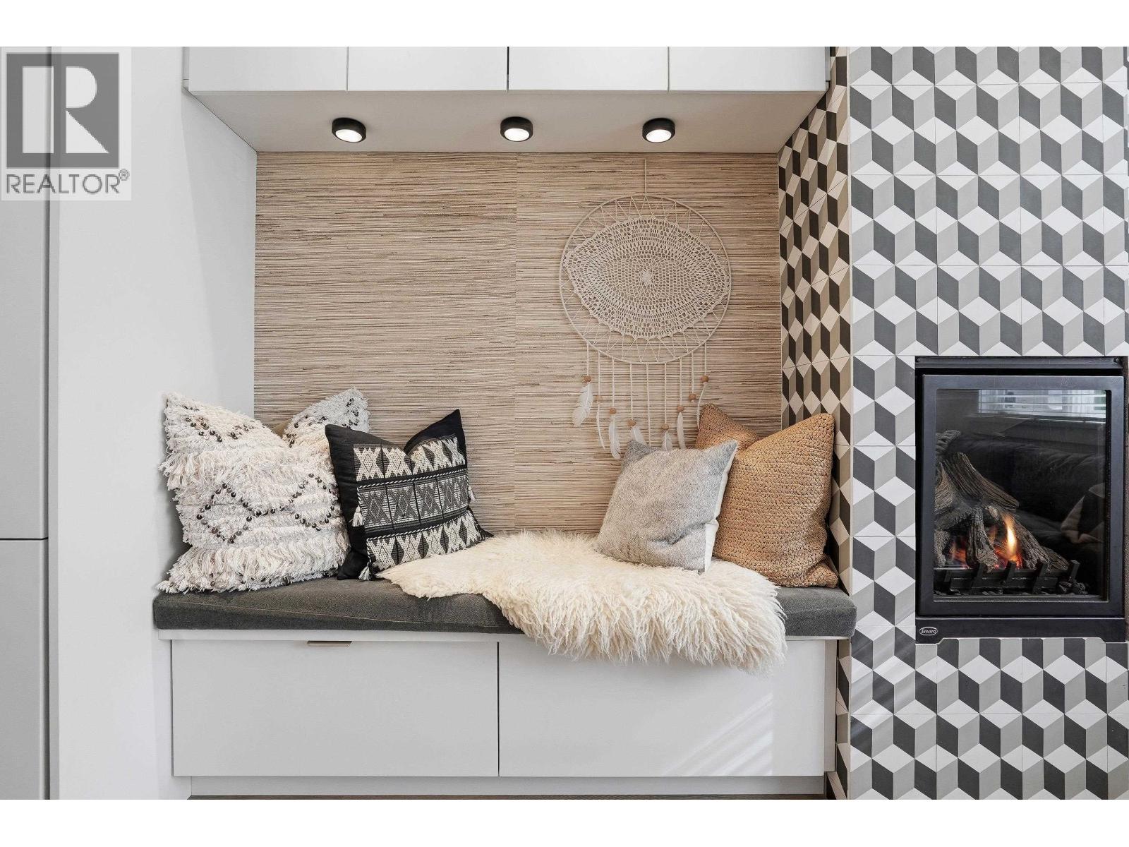 73 E 27th Avenue, Vancouver, British Columbia  V5V 2K2 - Photo 6 - R3117311