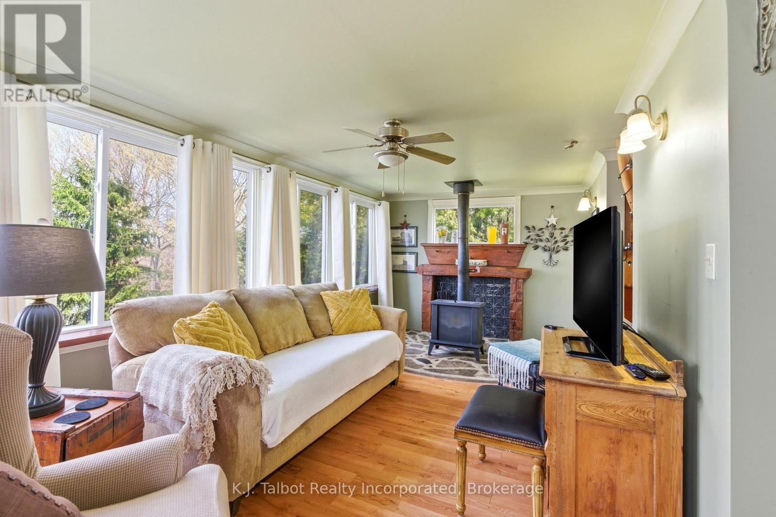 53 Arthur Lane, Ashfield-Colborne-Wawanosh, Ontario  N0M 1E0 - Photo 15 - X13058720