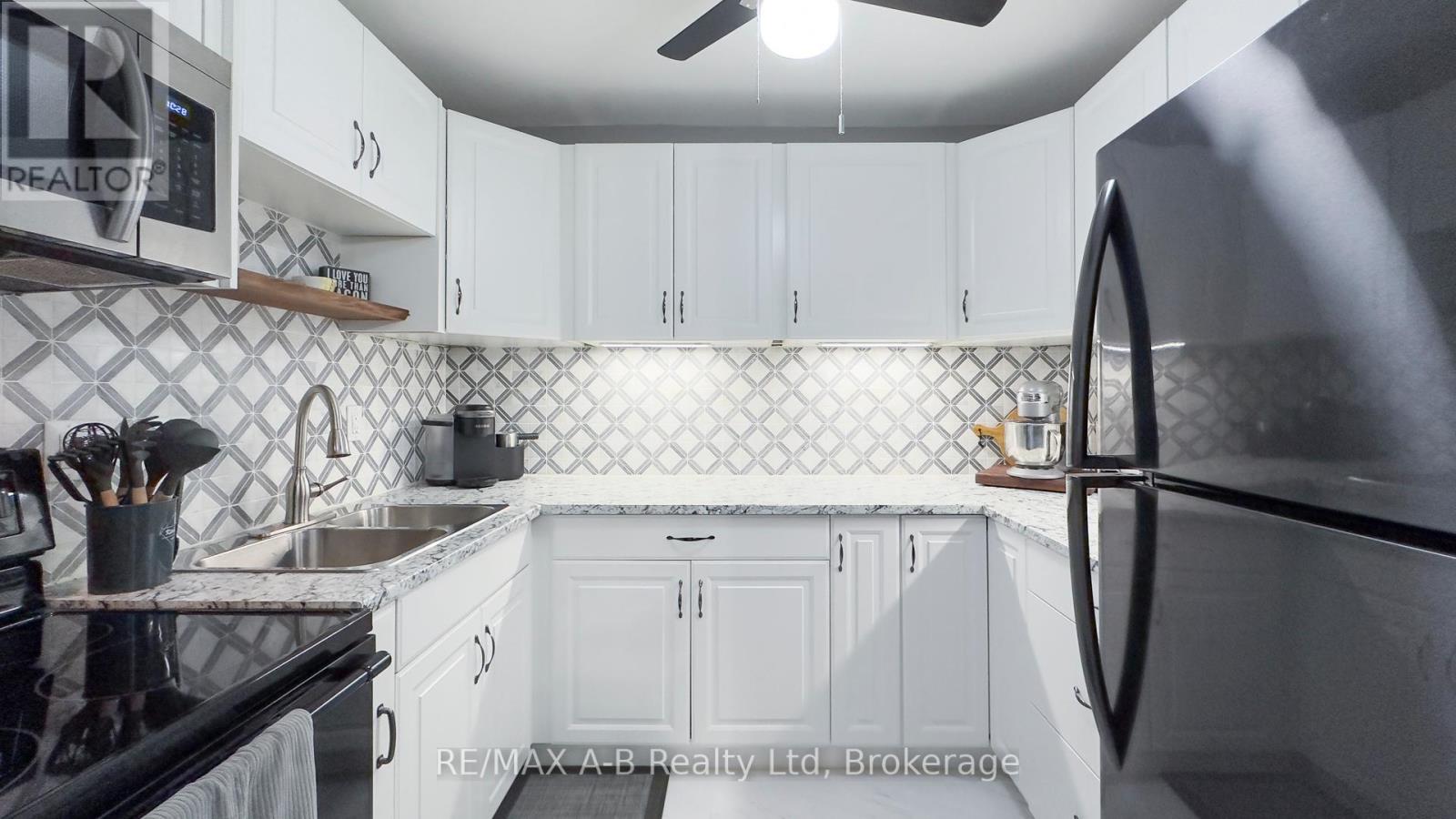 1005 - 583 MORNINGTON AVENUE, London East, Ontario