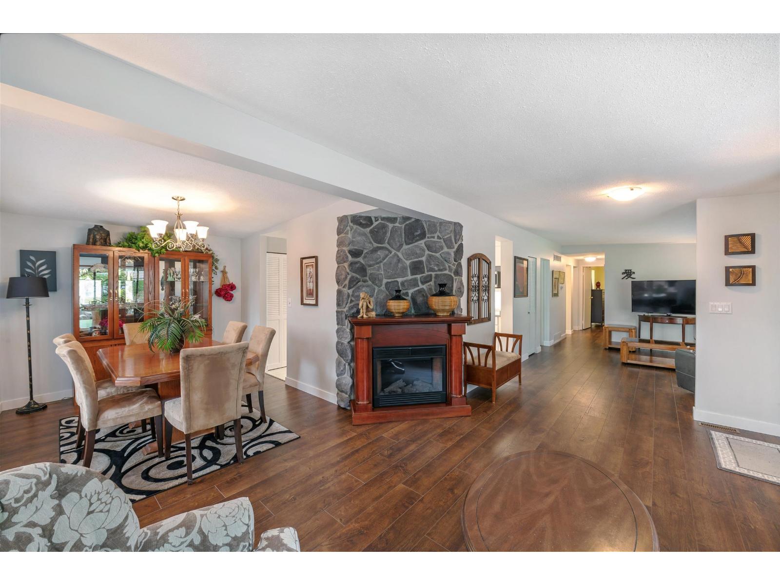 240 27111 0 Avenue, Langley, British Columbia  V4W 2T6 - Photo 6 - R3116892