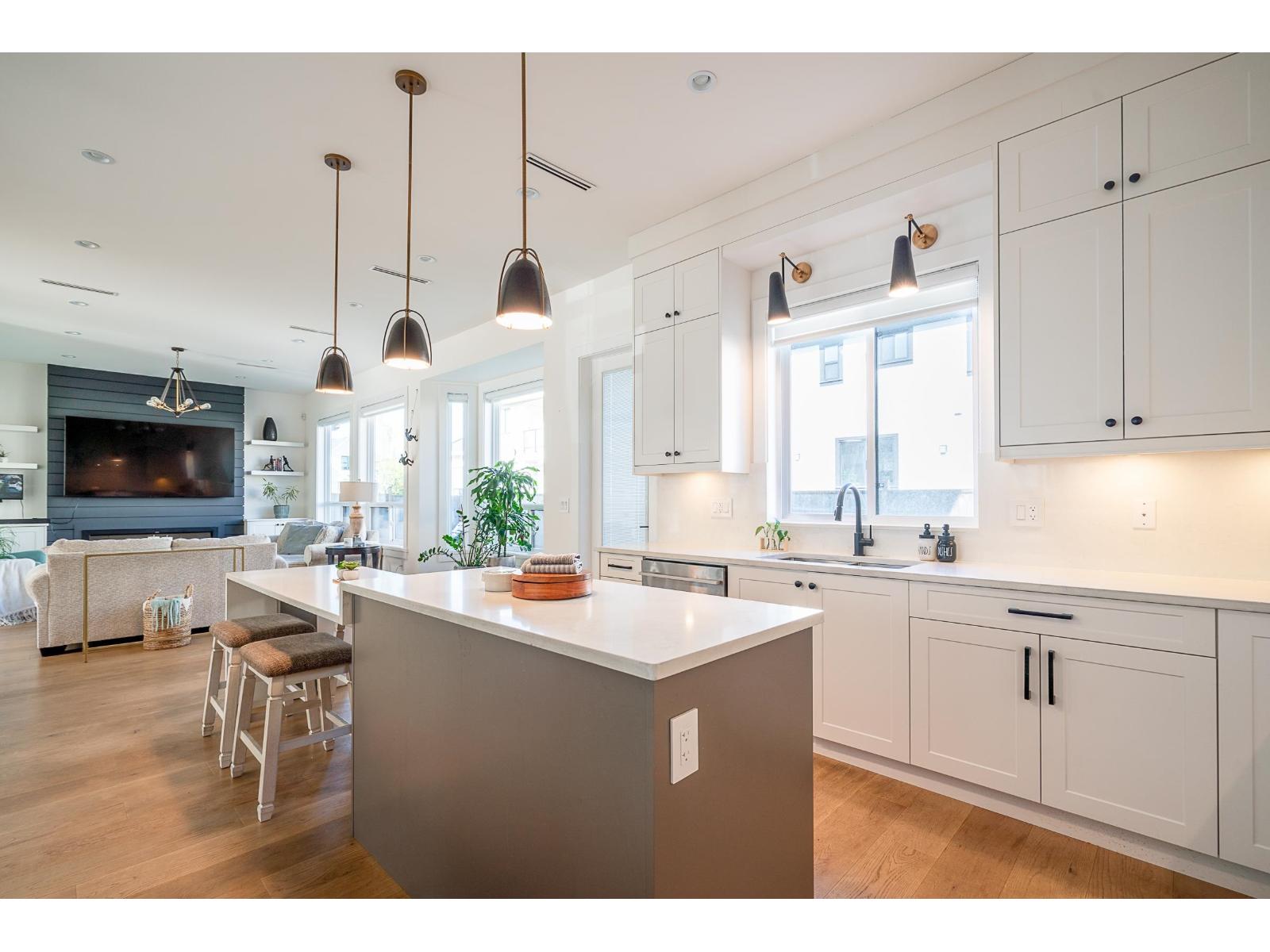 3222 197 Street, Langley, British Columbia  V3A 0N9 - Photo 6 - R3117226