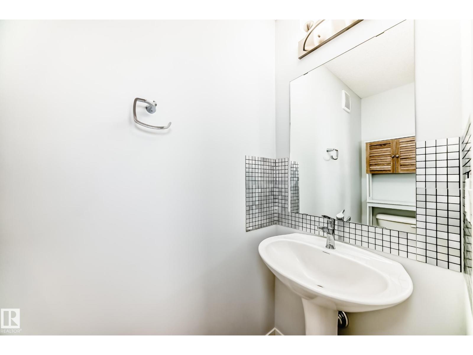 2505 14 Av Nw, Edmonton, Alberta  T6T 2J6 - Photo 18 - E4484648