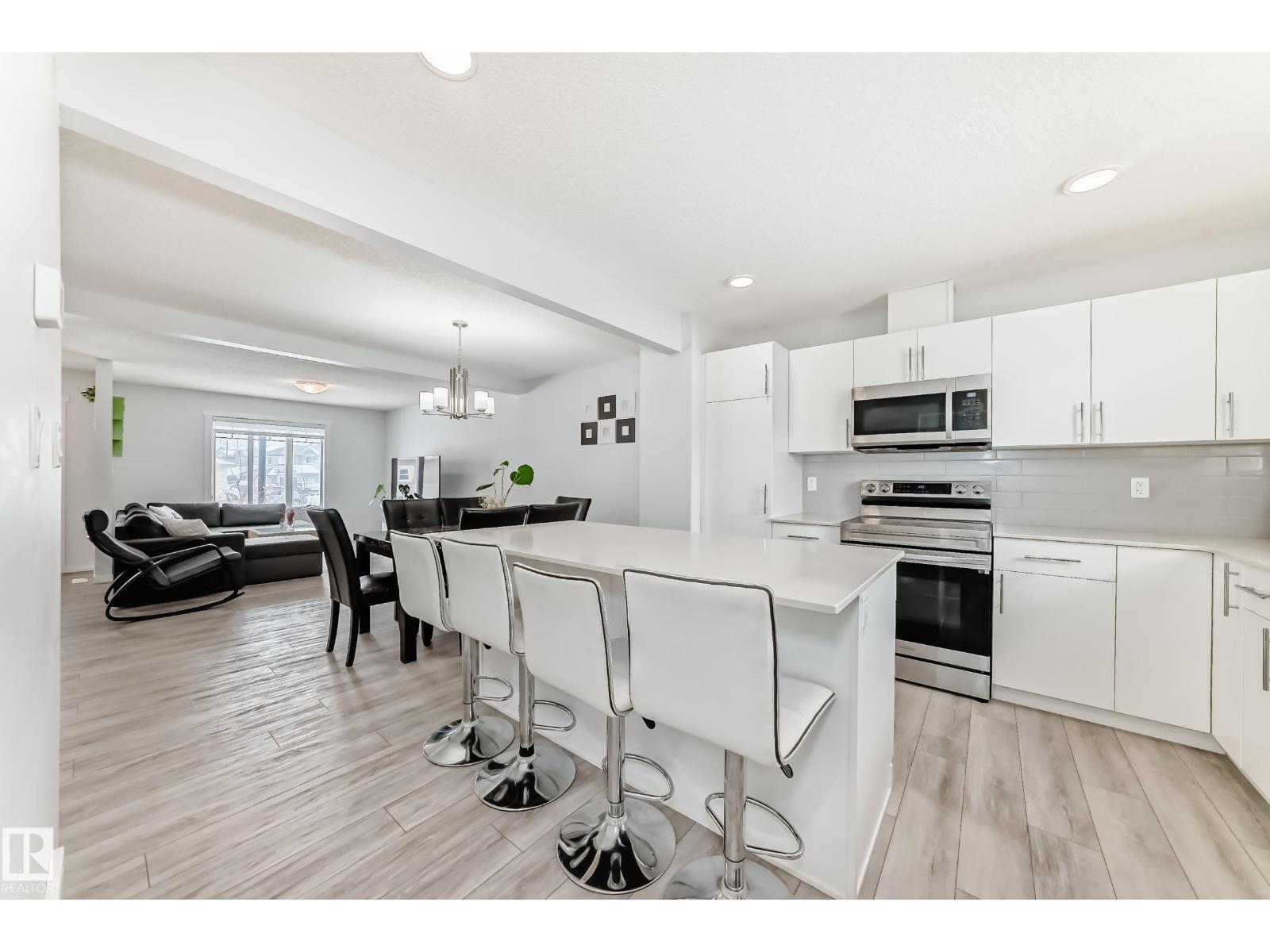 2505 14 Av Nw, Edmonton, Alberta  T6T 2J6 - Photo 5 - E4484648