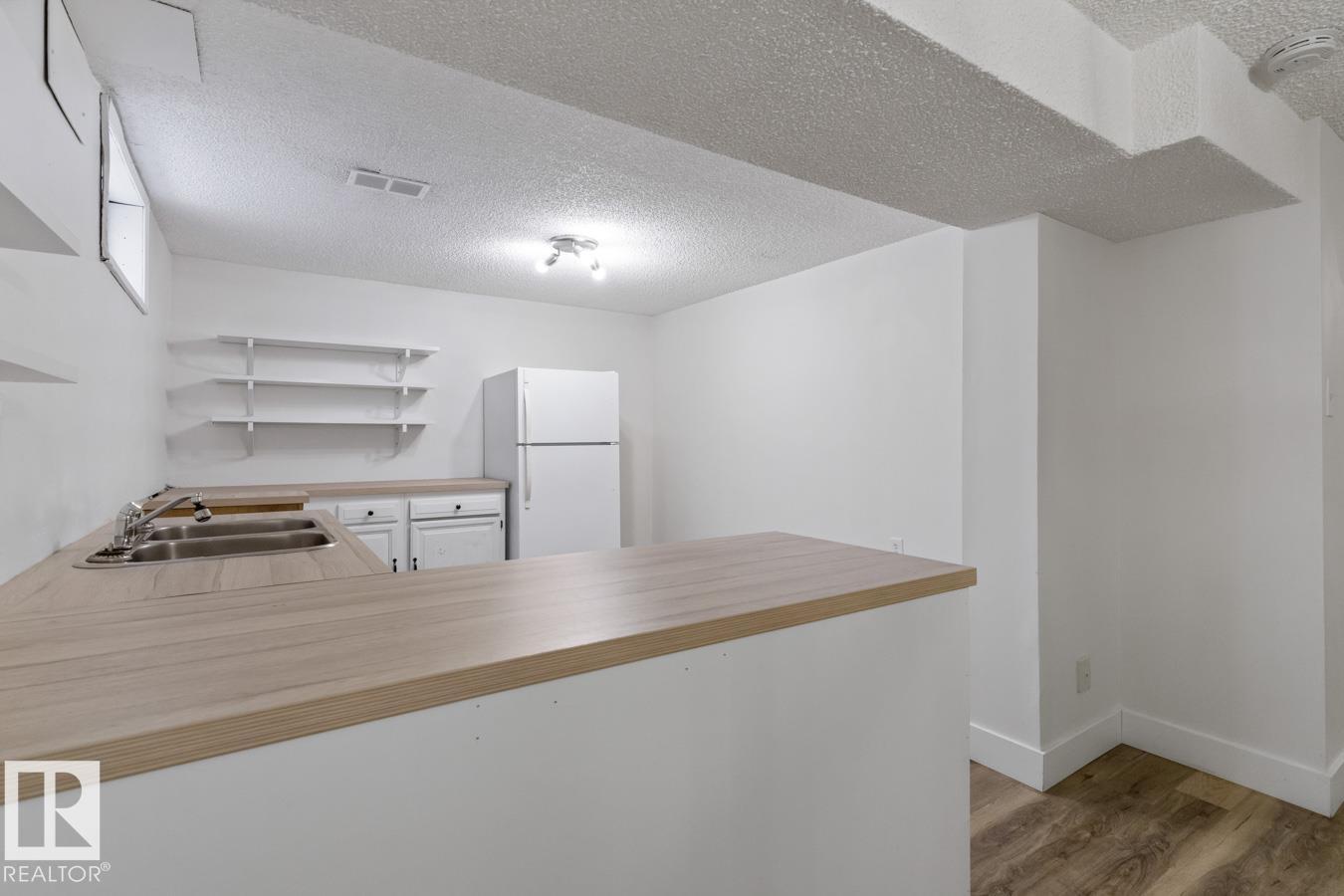 6908 19 Av Nw, Edmonton, Alberta  T6K 2G9 - Photo 29 - E4484650