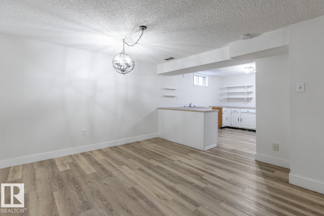 6908 19 Av Nw, Edmonton, Alberta  T6K 2G9 - Photo 32 - E4484650