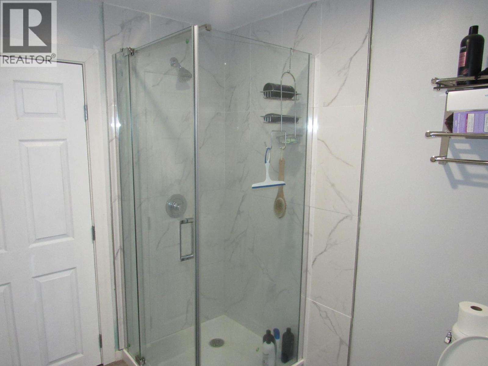 1447 37th Street, Castlegar, British Columbia  V1N 4J5 - Photo 30 - 10383975