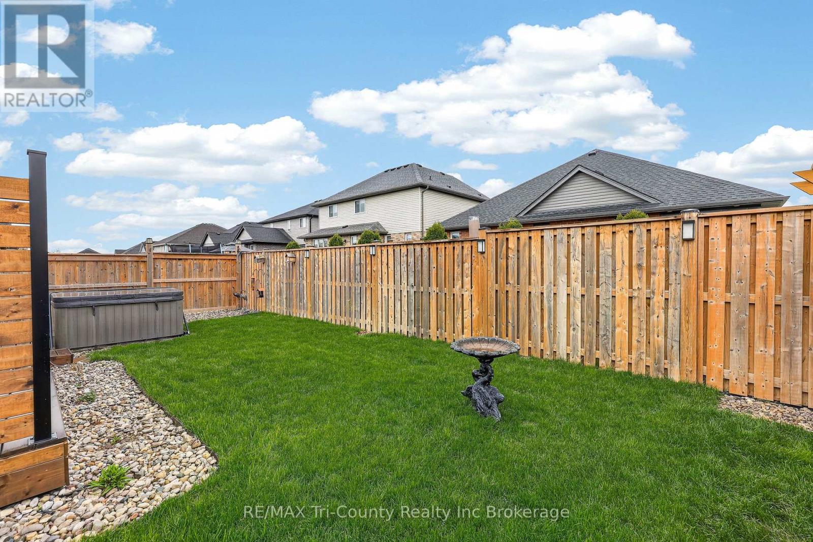 150 Denrich Avenue, Tillsonburg, Ontario  N4G 0H3 - Photo 38 - X13058726