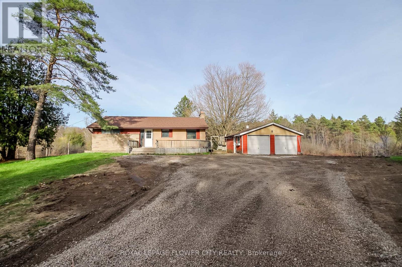 7555 Old Church Road, Caledon, Ontario  L7E 0P5 - Photo 2 - W13058188