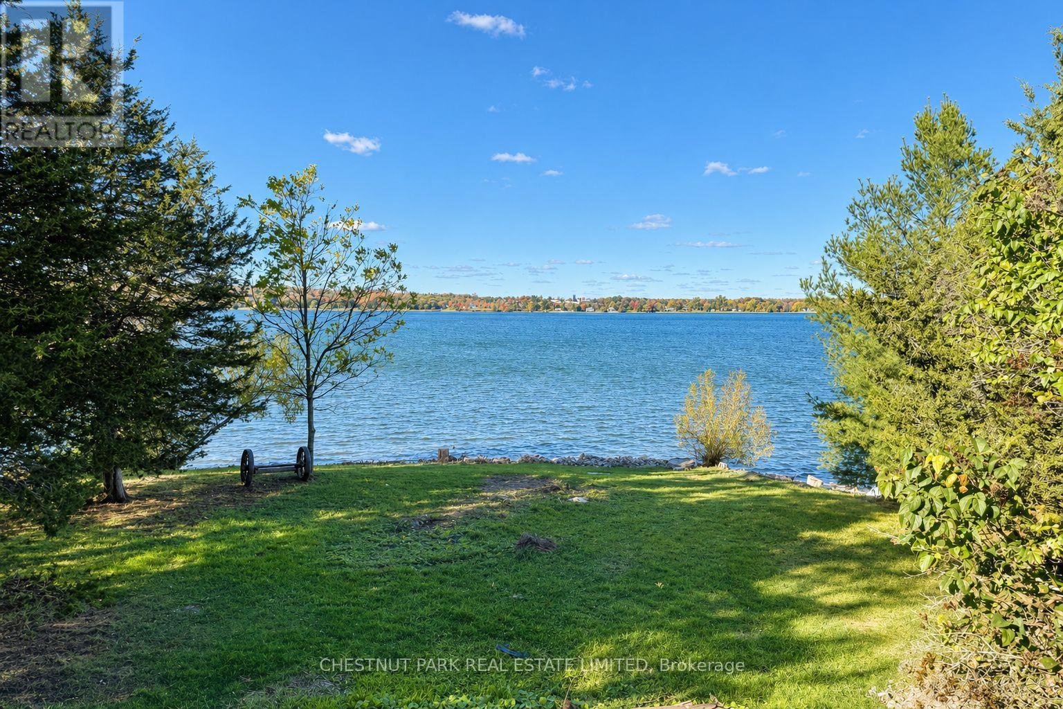 41 Back Lane, Prince Edward County, Ontario  K0K 2P0 - Photo 1 - X12881126