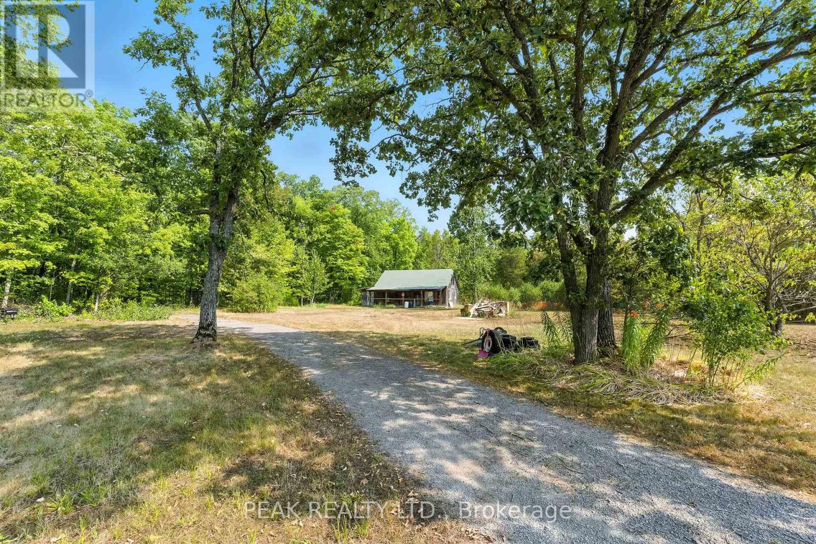 1849 Fry Road, Prince Edward County, Ontario  K0K 2T0 - Photo 17 - X12571754