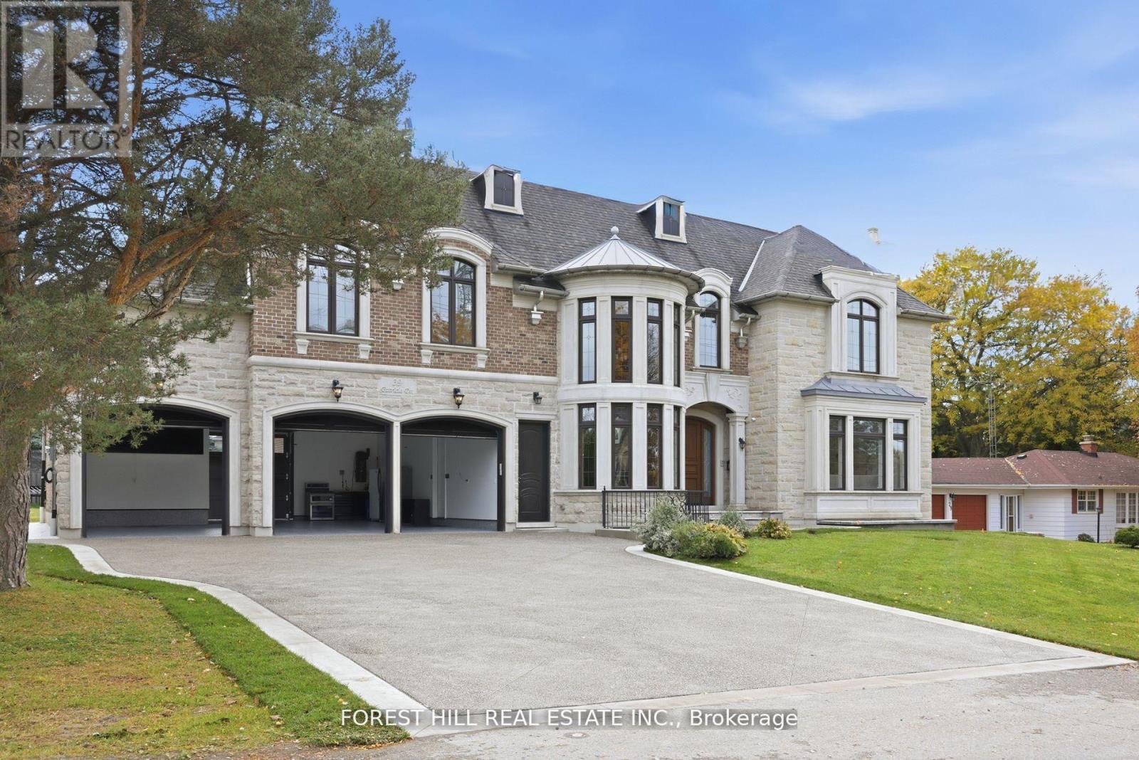 39 Patricia Drive E, King, Ontario  L7B 1H5 - Photo 2 - N13058732