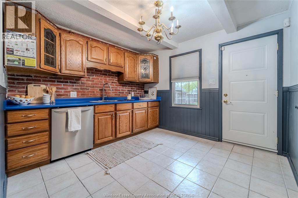 1564 Buckingham Drive, Windsor, Ontario  N8T 2A4 - Photo 15 - 26009532