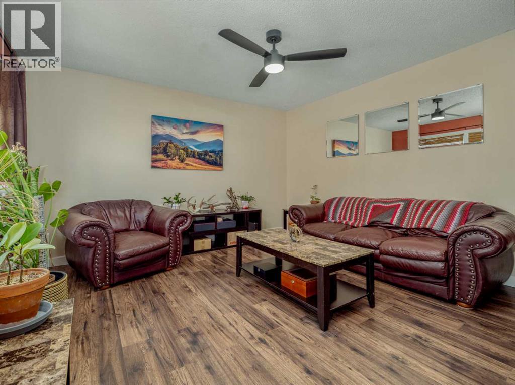 121 Princeton Crescent W, Lethbridge, Alberta  T1K 4S5 - Photo 5 - A2306198