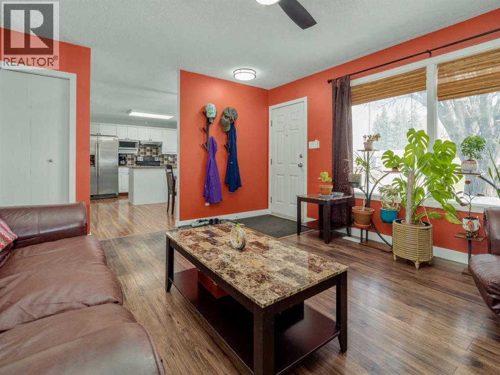 121 Princeton Crescent W, Lethbridge, Alberta  T1K 4S5 - Photo 8 - A2306198