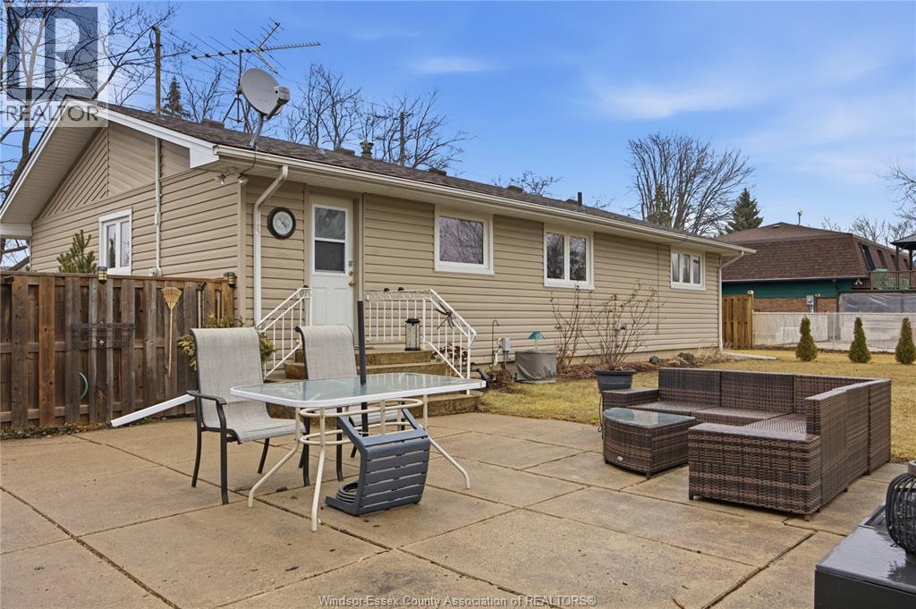 575 Middle Sideroad, Amherstburg, Ontario  N9V 3R3 - Photo 28 - 26009578