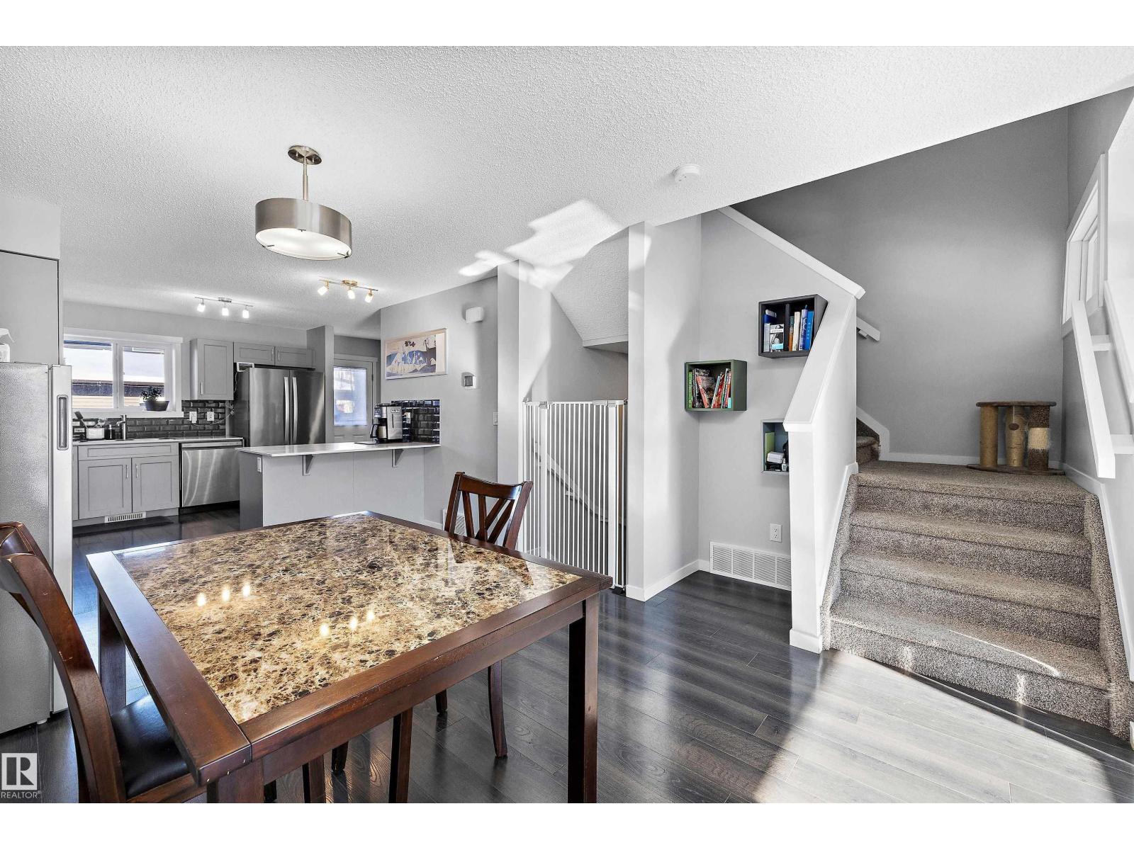 20106 27 Av NW, Edmonton, Alberta  T6M 0W7 - Photo 7 - E4474483