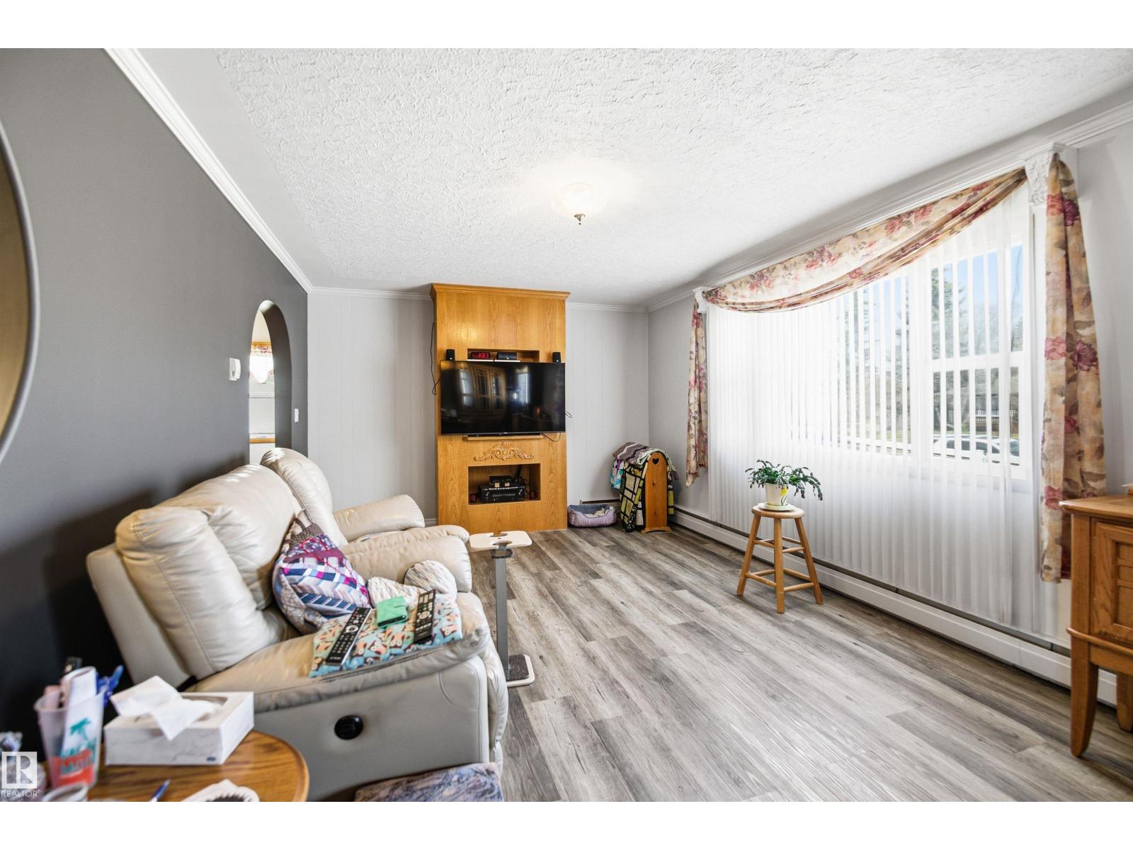 3920 35a Av, Red Deer, Alberta  T4N 2S5 - Photo 9 - E4484653