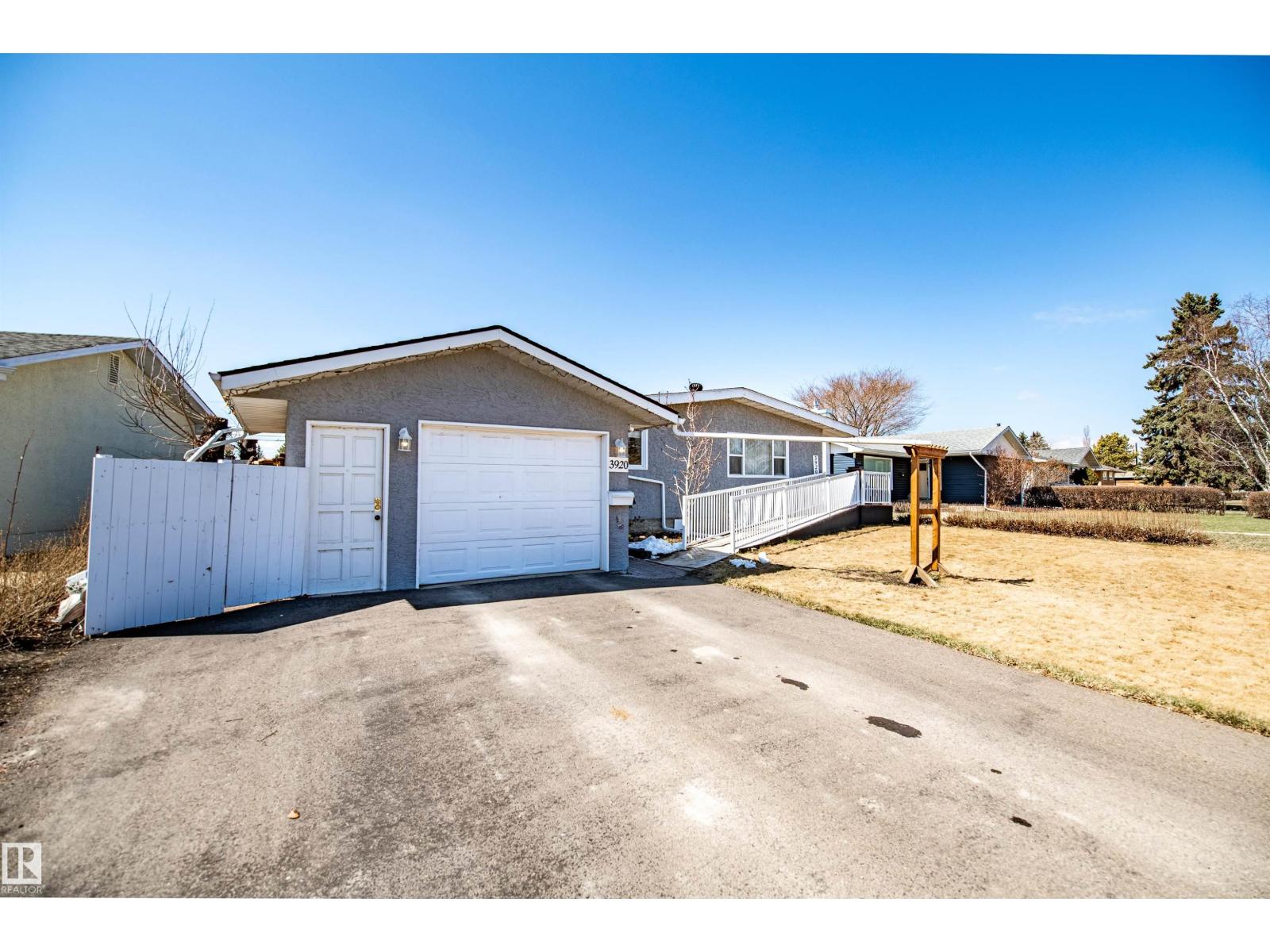 3920 35a Av, Red Deer, Alberta  T4N 2S5 - Photo 37 - E4484653