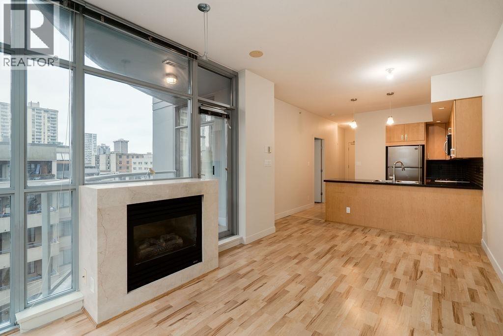 706 1050 Smithe Street, Vancouver, British Columbia  V6E 4T4 - Photo 2 - R3116461