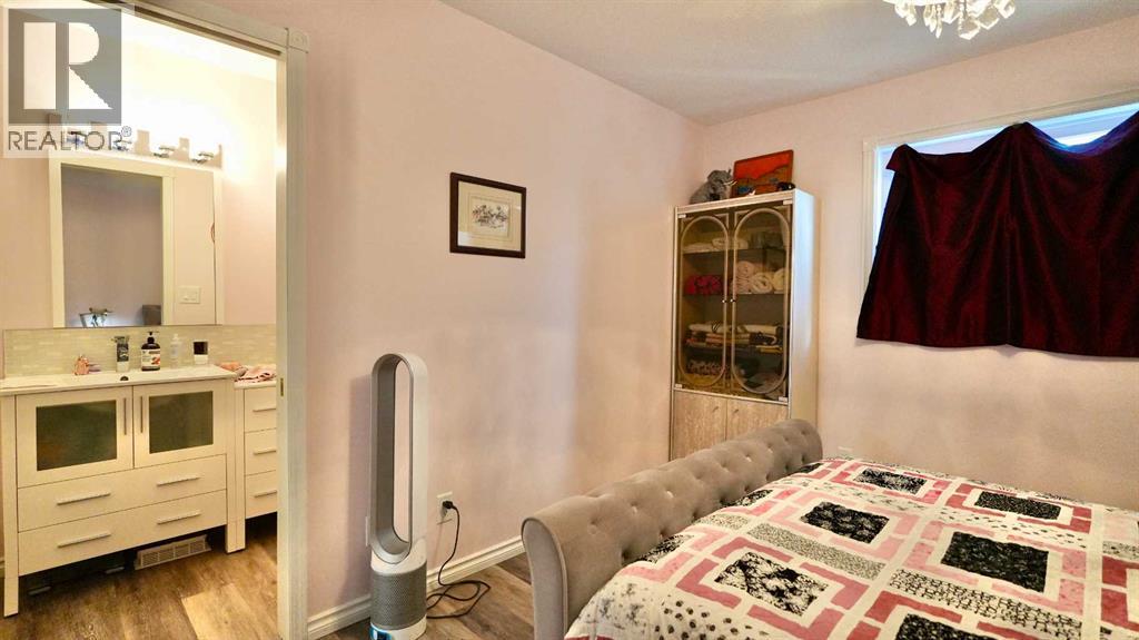 10501 83 Street, Peace River, Alberta  T8S 1M8 - Photo 23 - A2242403