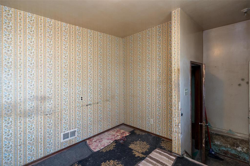 747 Borebank Street, Winnipeg, Manitoba  R3N 1G3 - Photo 11 - 202608691