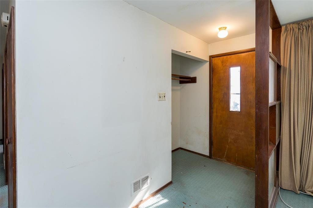 747 Borebank Street, Winnipeg, Manitoba  R3N 1G3 - Photo 7 - 202608691