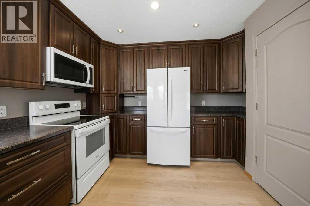 138 Duncan Crescent, Red Deer, Alberta  T4R 2C2 - Photo 11 - A2305786