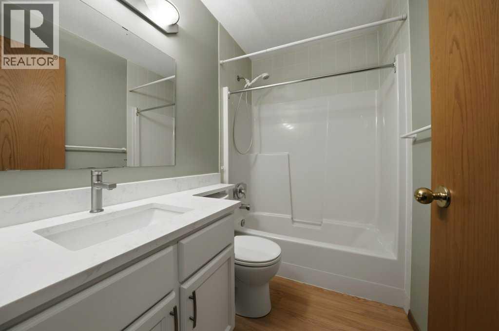 138 Duncan Crescent, Red Deer, Alberta  T4R 2C2 - Photo 18 - A2305786