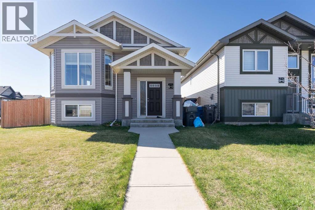 510 Keystone Chase W, Lethbridge, Alberta  T1J 5C5 - Photo 2 - A2303780
