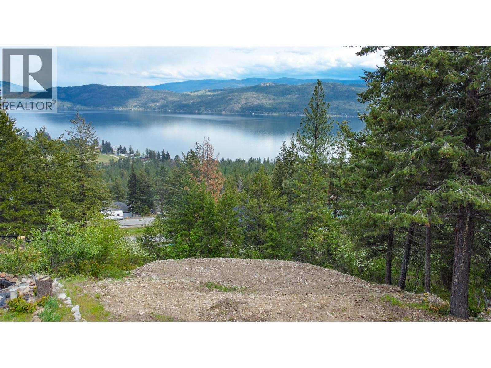 10579 Columbia Way, Vernon, British Columbia  V1H 2B4 - Photo 1 - 10385168