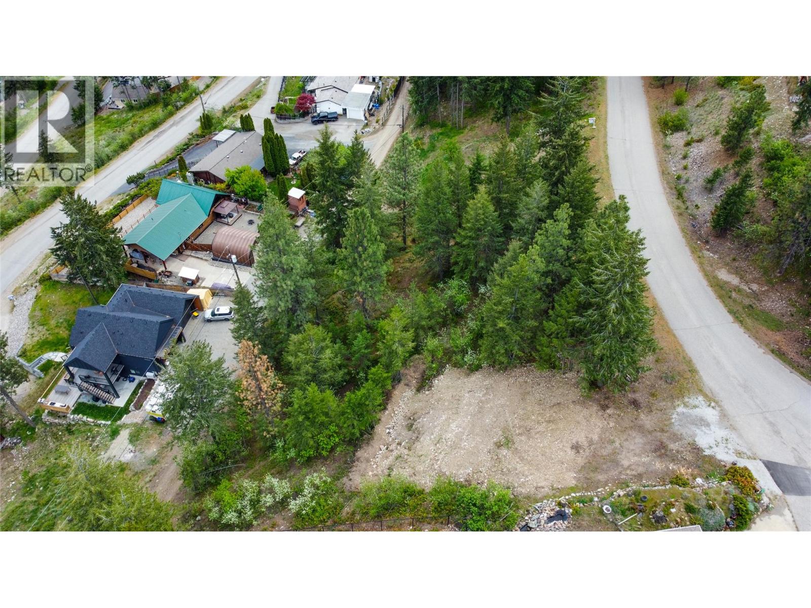 10579 Columbia Way, Vernon, British Columbia  V1H 2B4 - Photo 12 - 10385168