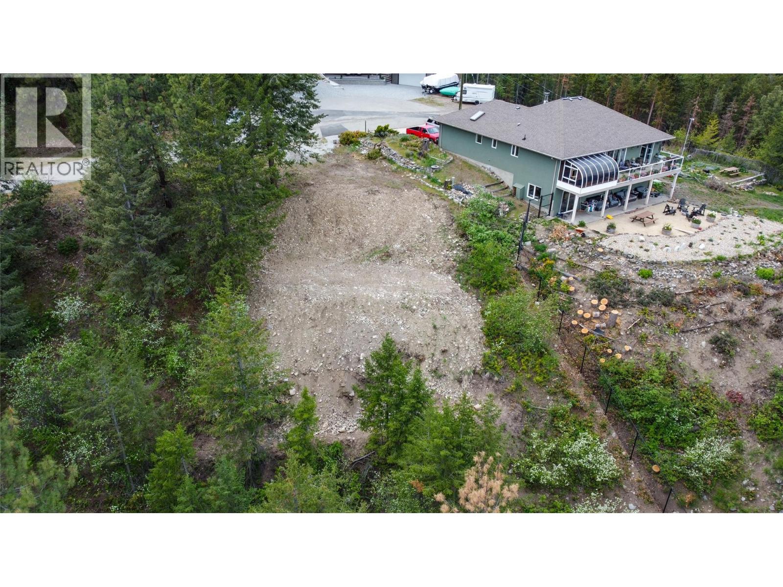 10579 Columbia Way, Vernon, British Columbia  V1H 2B4 - Photo 13 - 10385168